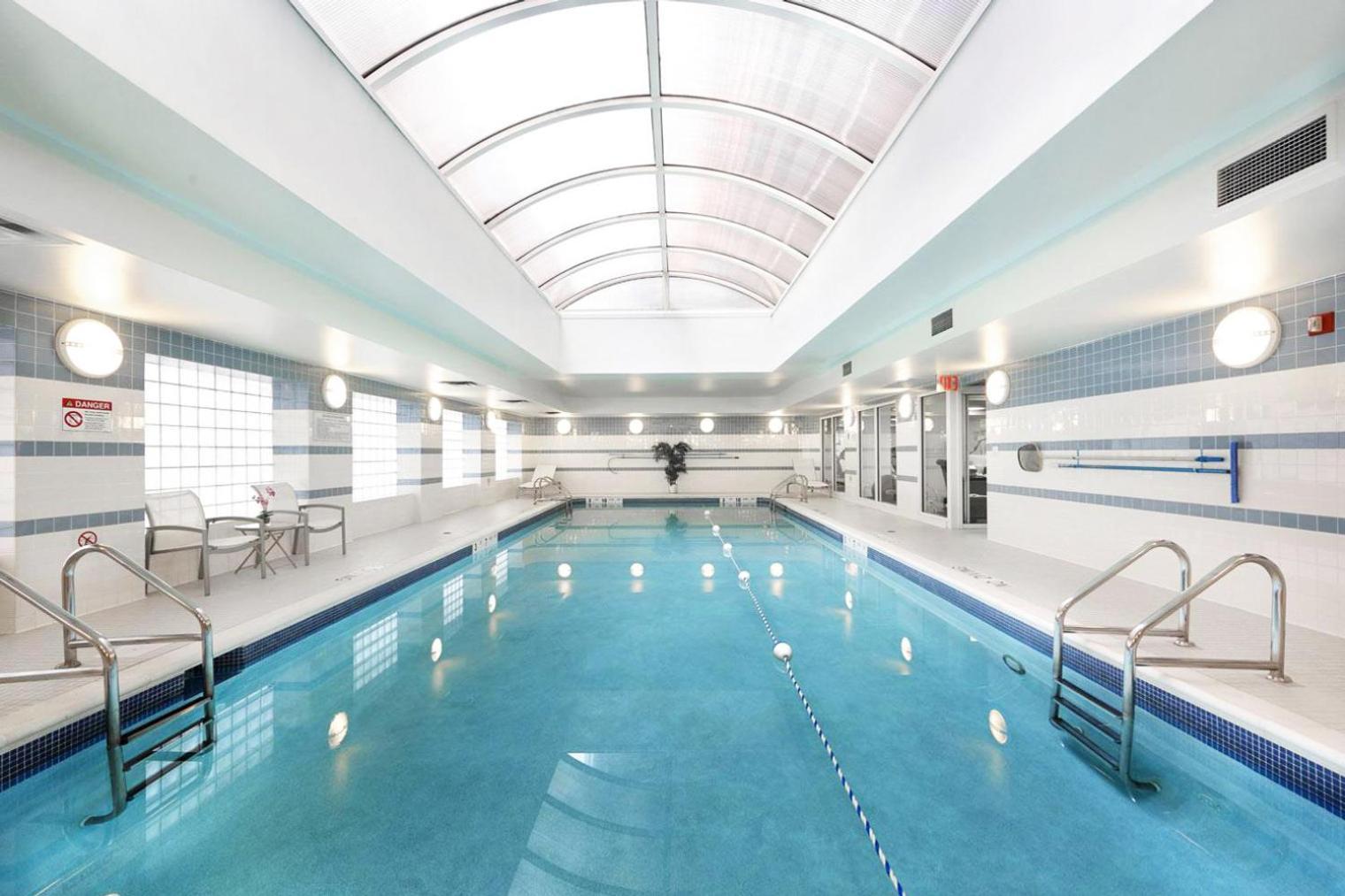 Sutton Place 1br W Pool Gym Nr Park Nyc-466